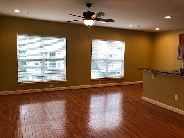 hato3dx 　angelito moulinat 10228 Lotus Ct, Stanton, CA 90680 | Redfin