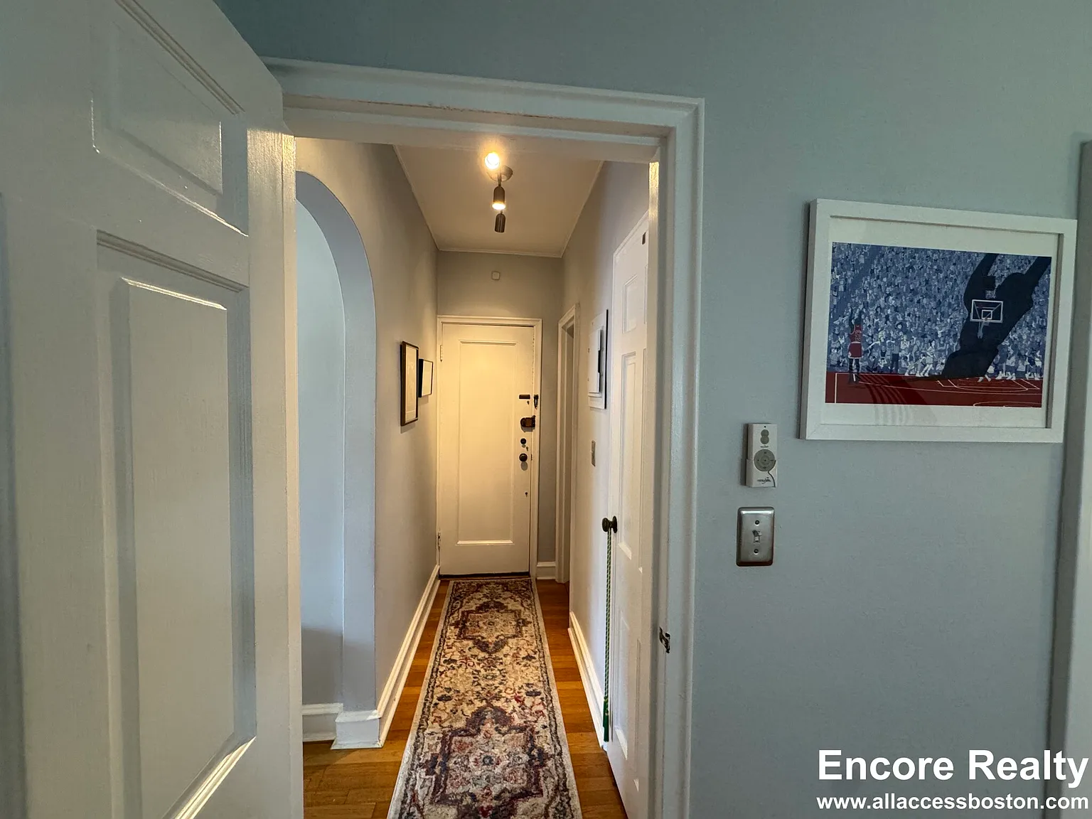 1 bed, $3,100 — Photo 4