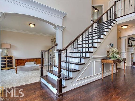 5th image of 3238 Ashmore Ct