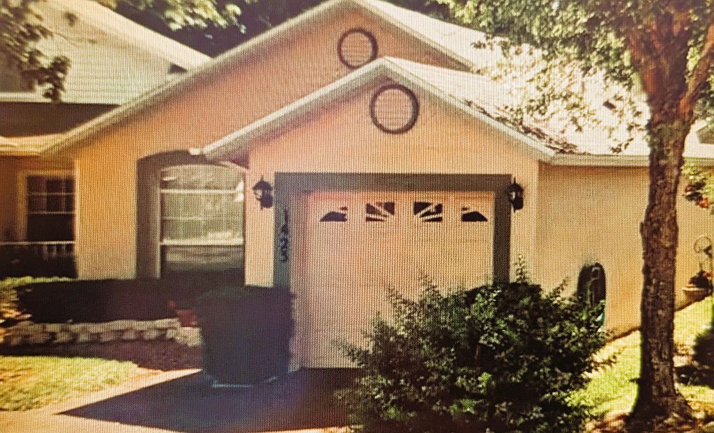 1423 Creekside Cir - Property Image