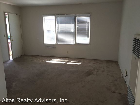 2nd image of 141 Oak Ave APT 3