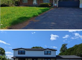 6262 Shimer Dr, Lockport, NY 14094