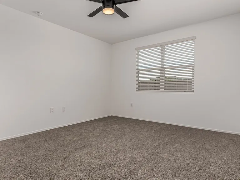 103 S Collier Ln — Photo 16