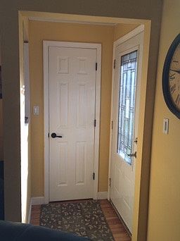5th image of 10009 Laurence Ave