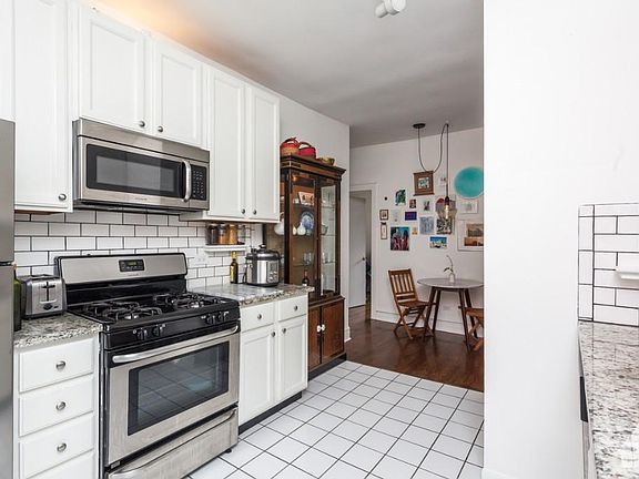 5th image of 4866 N Ashland Ave