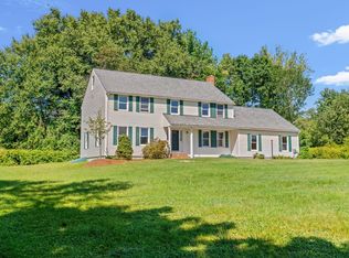 497 Mammoth Rd, Pelham, NH 03076