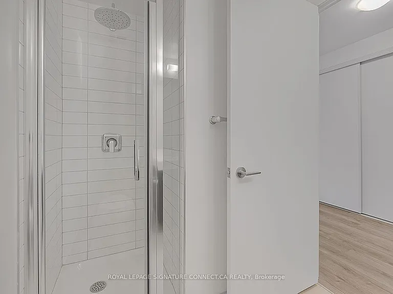3100 Keele St #421 — Photo 17