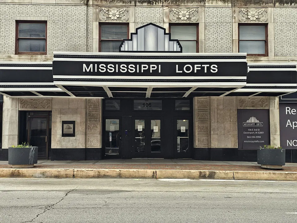 Mississippi Lofts
