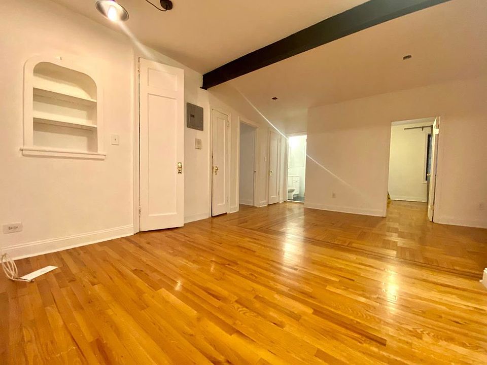1st image of 33 Crooke Ave #2G