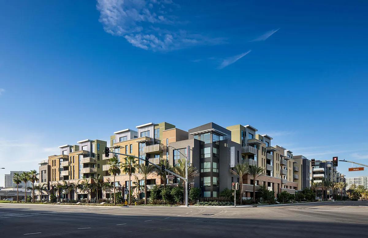 Building Photo - Metropolis Apartments