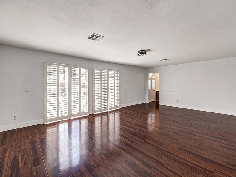 3743 Lone Mesa Dr — Photo 33