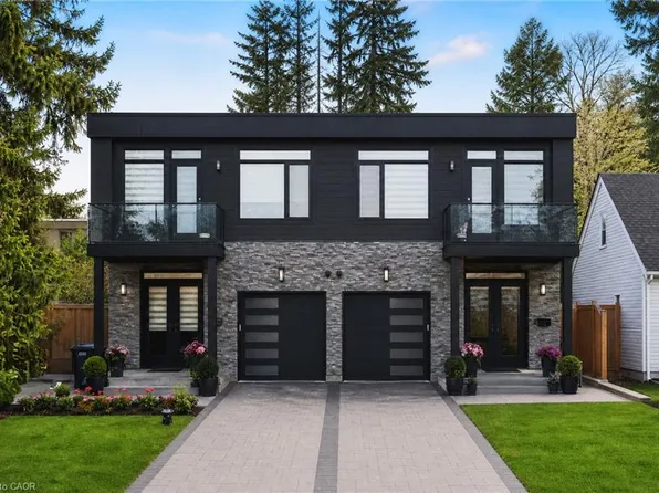 25 A Tecumseth Ave, Mississauga, ON L5G 1K5