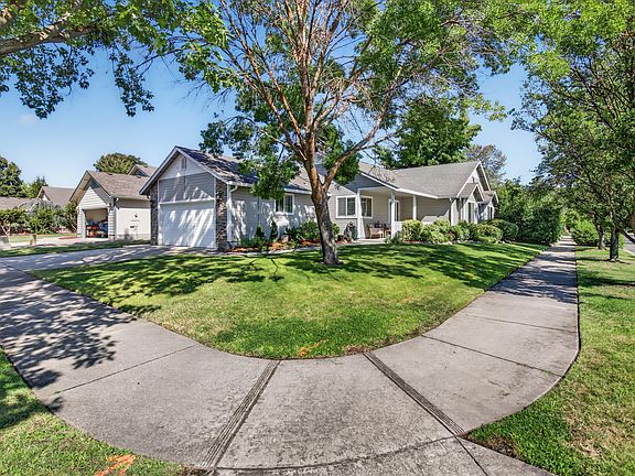 2nd image of 2065 Cheshire Way