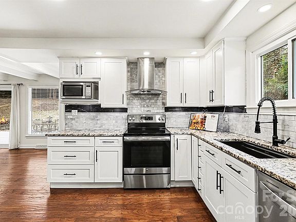 5th image of 123 Old Bell Rd
