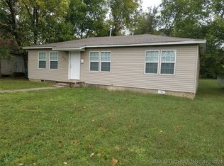 216 York St, Tahlequah, OK 74464