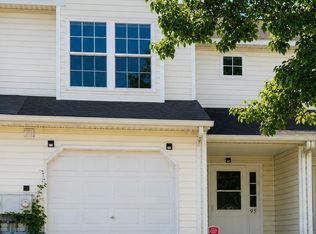 95 Auckland Dr, Newark, DE 19702