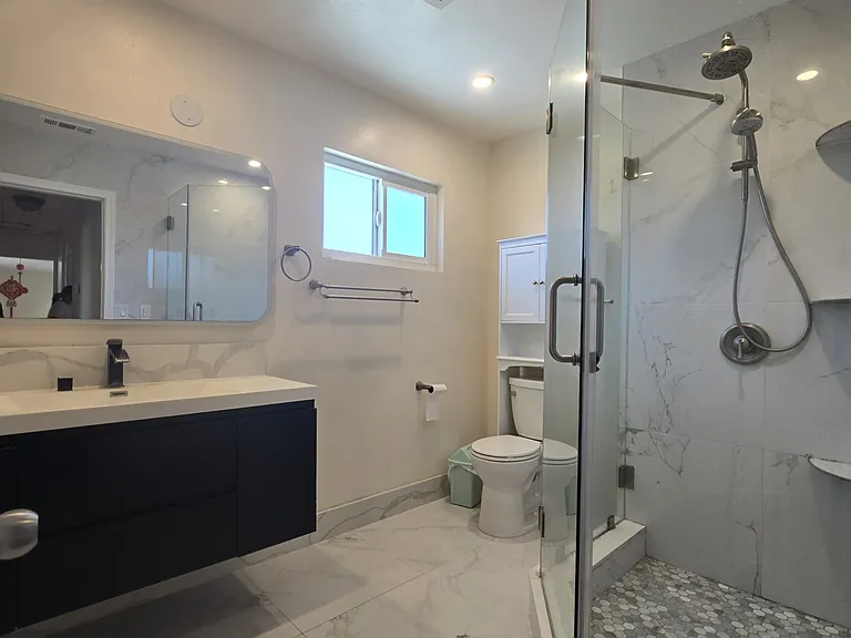 931 W Bainbridge Ave — Photo 13