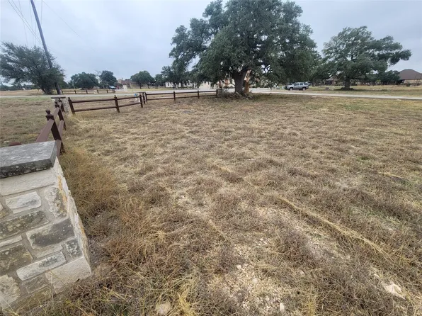 104 Gabgrove Ct, Georgetown, TX 78633