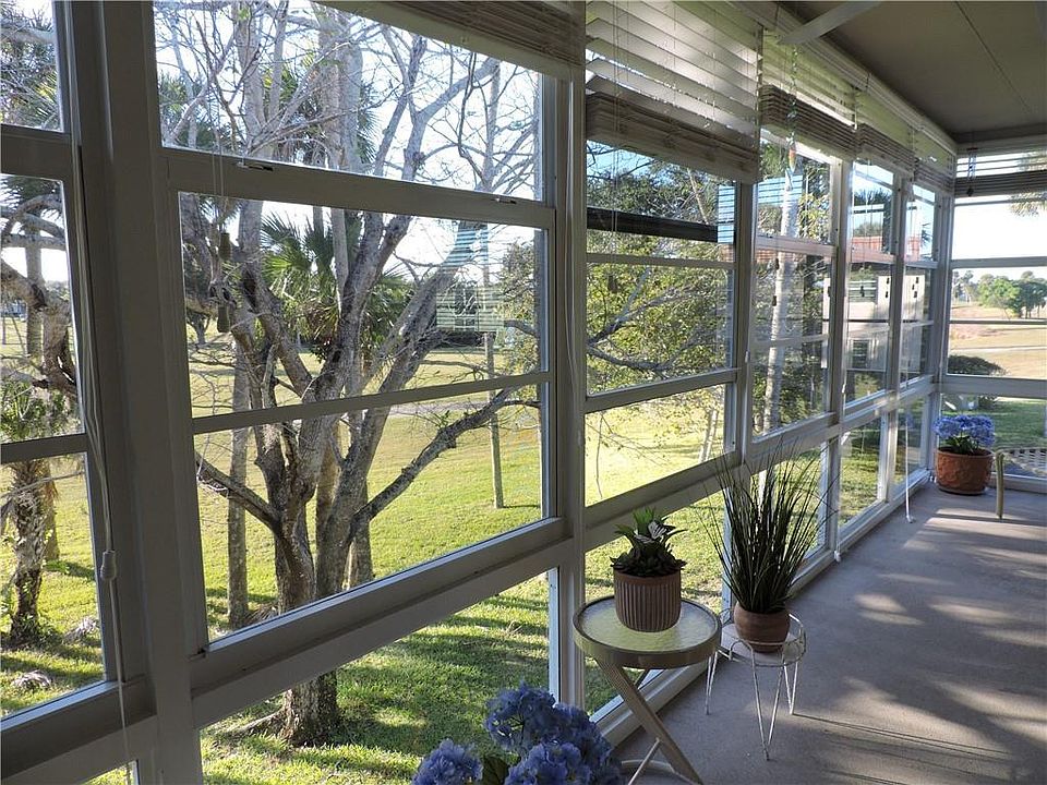1st image of 18 Vista Gardens Trl
