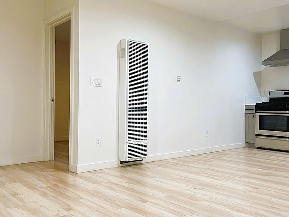 5th image of 368 N Avenue 57 APT 8