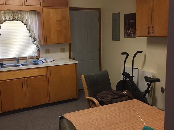 5th image of 1519 Meridian Ave