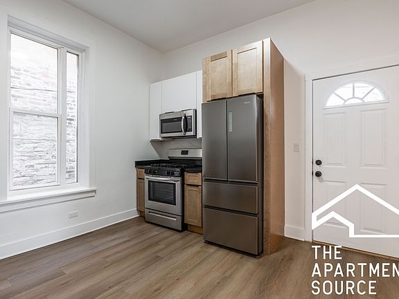 2nd image of 1456 N Kedzie Ave #Ch2