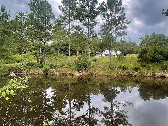 4th image of 245 Buite Rd