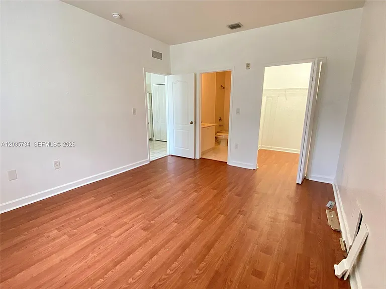 1658 SE 28th Ct #201 — Photo 20