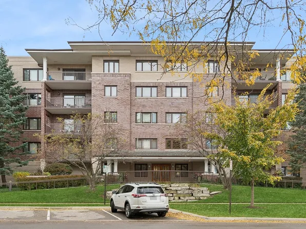 1700 2nd St APT 307, Highland Park, IL 60035