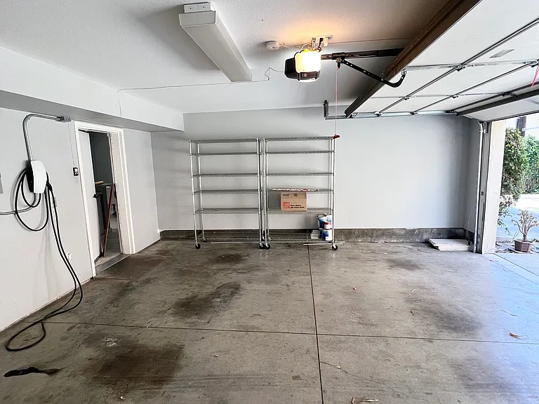 323 E Dayman St #1 — Photo 23