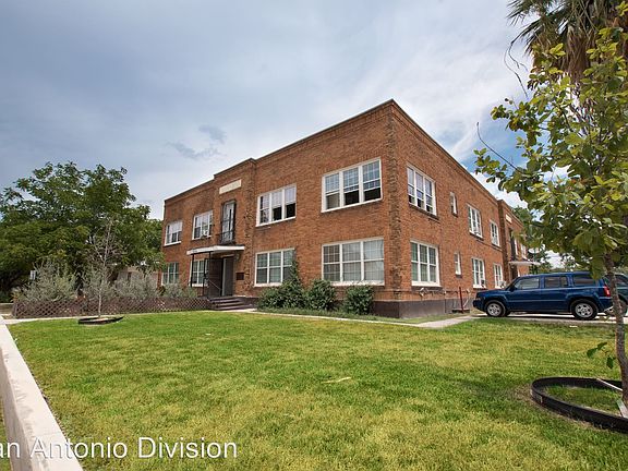 2nd image of 1409 W Woodlawn Ave APT 04