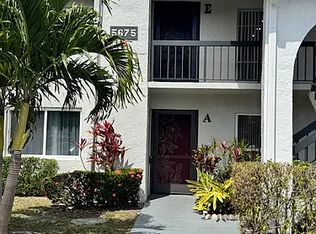 5675 Queen Palm Ct, Delray Beach, FL 33484