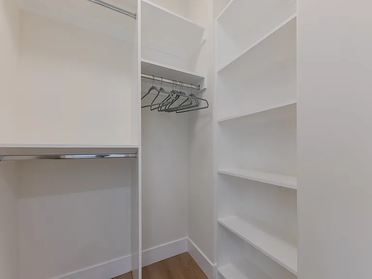 8102 Celito Dr — Photo 12