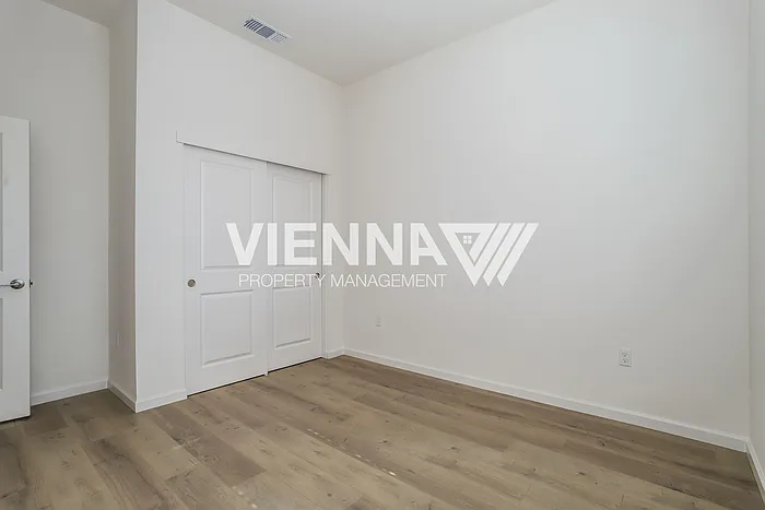 8086 Quiet Knolls Dr — Photo 26