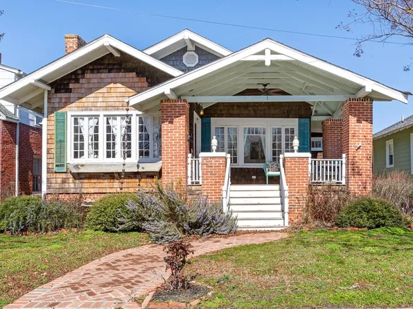 1 Park Row, Cape Charles, VA 23310