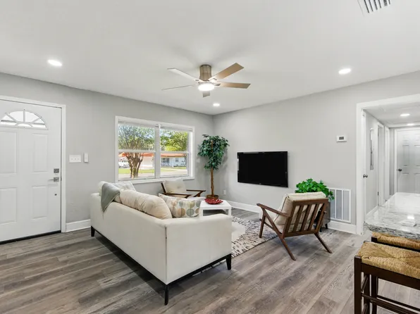 6353 David Dr, Jacksonville, FL 32210