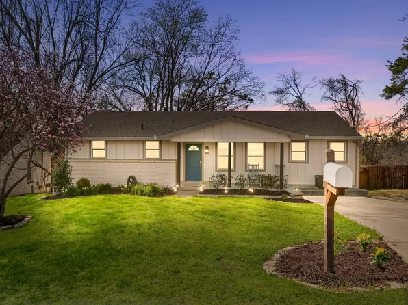 3125 Lake Park Dr, Nashville, TN 37211
