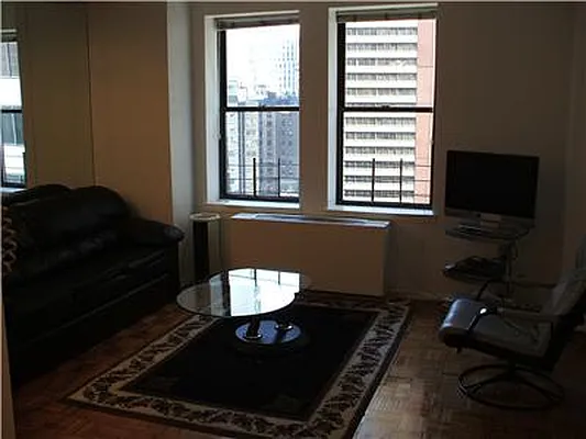 Rented by Empire State Properties | media 17
