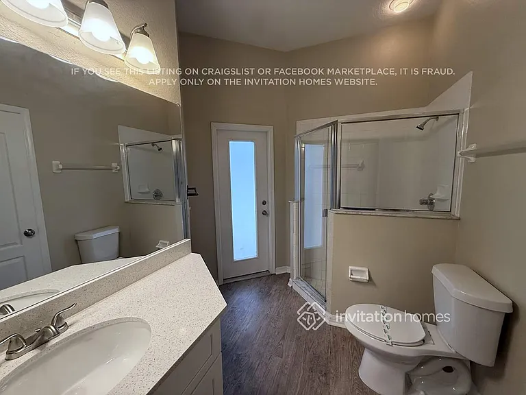 136 Lombard Cir — Photo 11