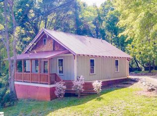 124 Aiken St, Central, SC 29630