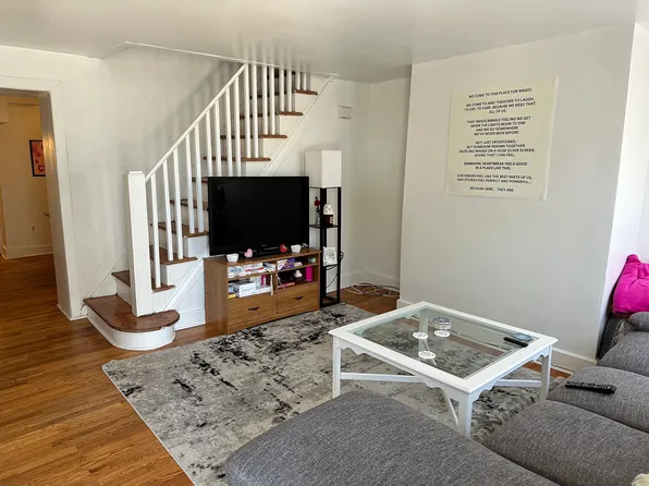 158 Dupont St, Philadelphia, PA 19127
