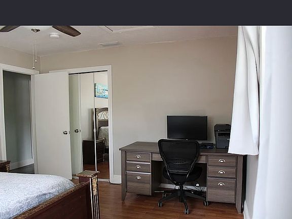 4th image of 11200 NW 40th St