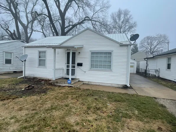 2233 E Capitol Ave, Springfield, IL 62703