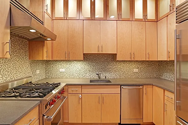 Sold by Citi Habitats | media 13