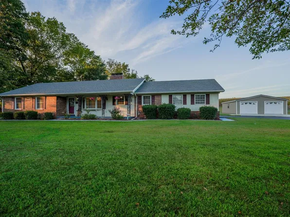12240 New Bowling Green Rd, Smiths Grove, KY 42171