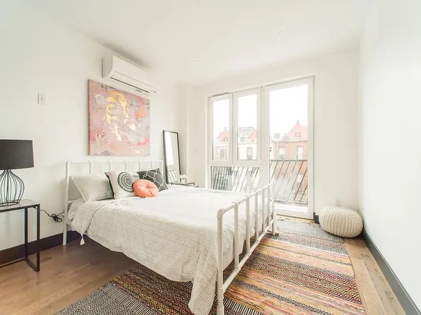 832 Lexington Ave, Brooklyn, NY