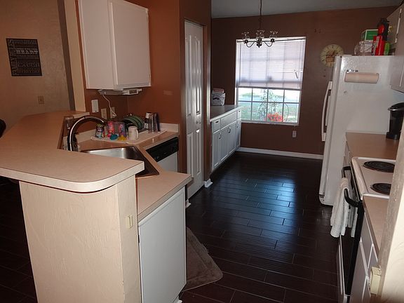 3rd image of 3505 NW 54th Ln