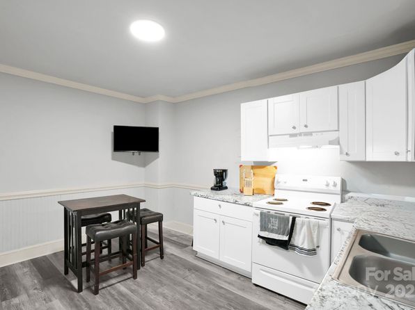 charlotte-north-carolina-299900202 picture