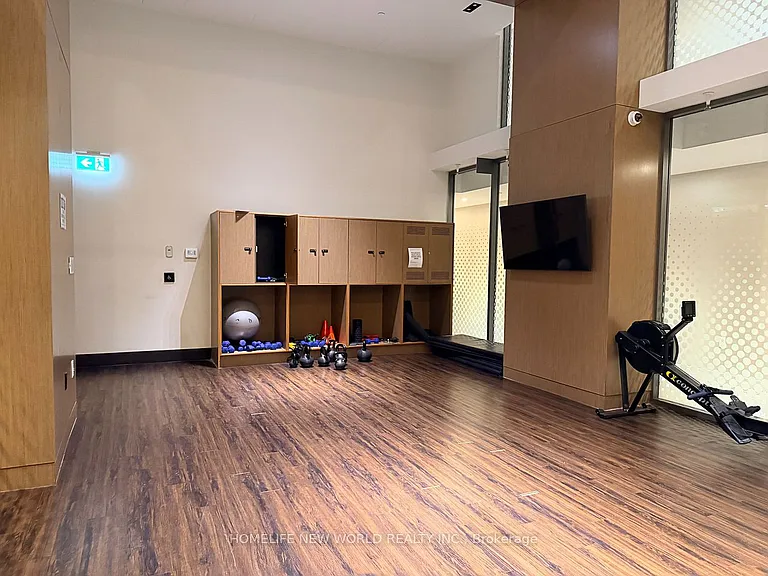 15 Queens Quay E #309 — Photo 23