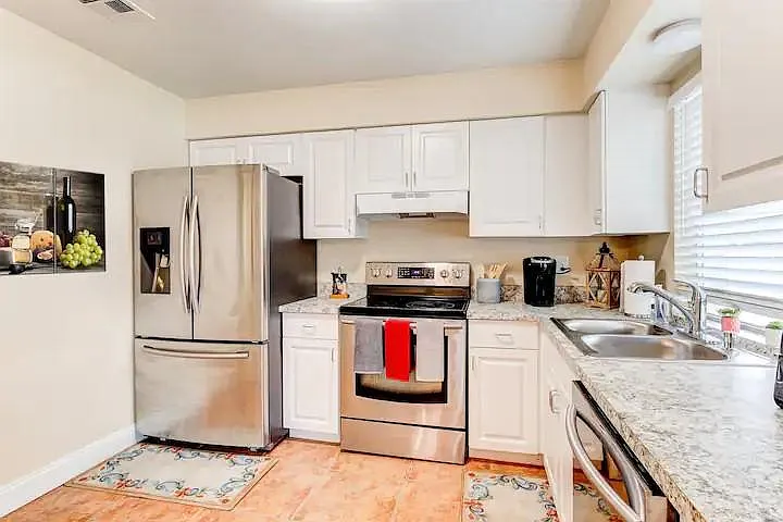 774 NW Floresta Dr — Photo 11